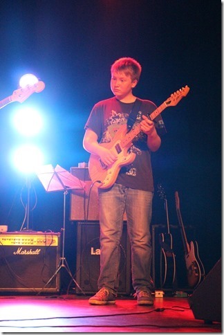 Gitarist Martin Bækken
